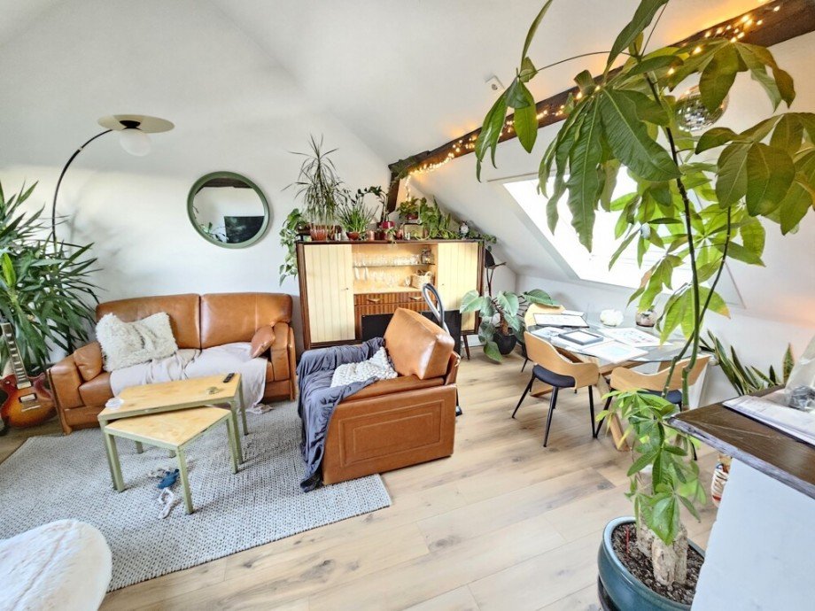 DG - Wohnzimmer Mehrfamilienhaus M�nchengladbach