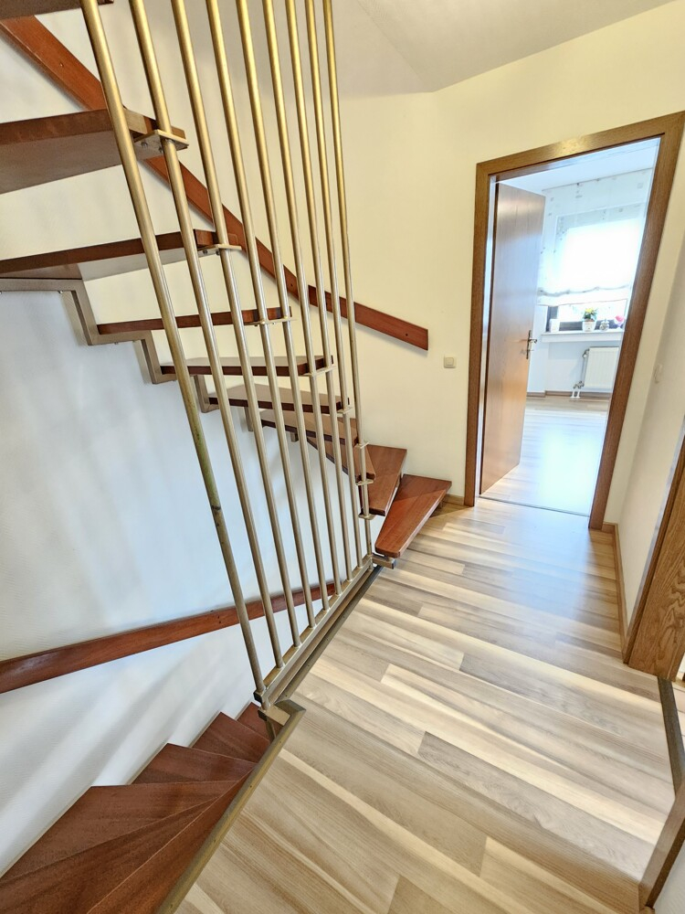 Flur - OG Reihenendhaus M�nchengladbach