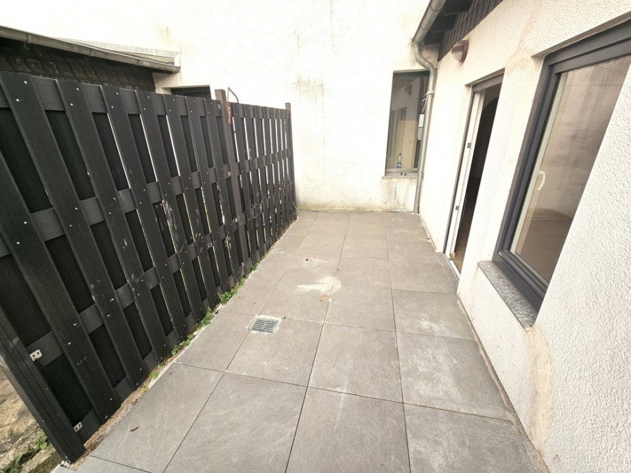 Terrasse EG links Mehrfamilienhaus M�nchengladbach