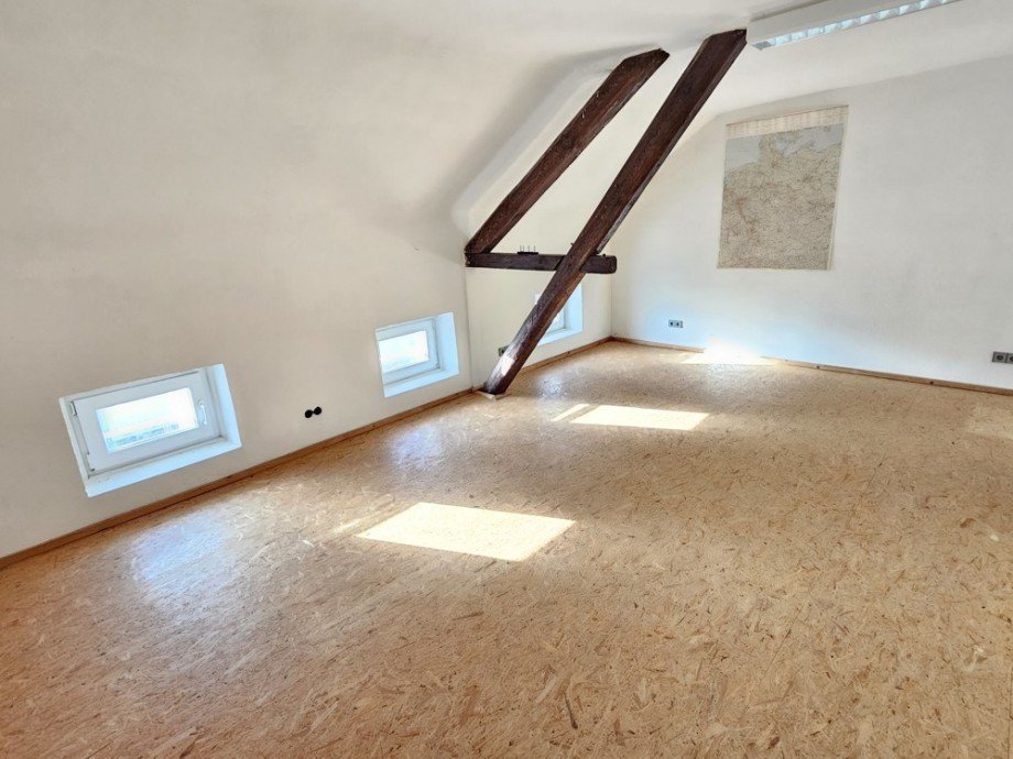 Zimmer 5 -Dachstudio Reihenmittelhaus Viersen