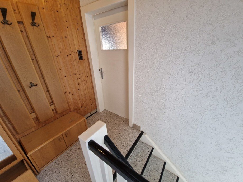 Wohnungseingang OG Zweifamilienhaus M�nchengladbach
