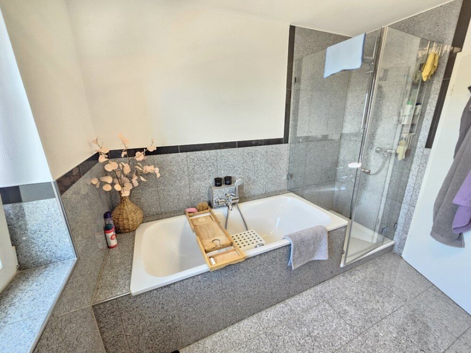 Badezimmer 1 Maisonettewohnung Viersen