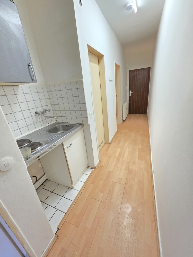 Flur / Diele / Pantryk�che Etagenwohnung Viersen
