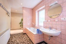 . Wohn- und Gesch�ftshaus mit Garten, zentral in Viersen - D�lken