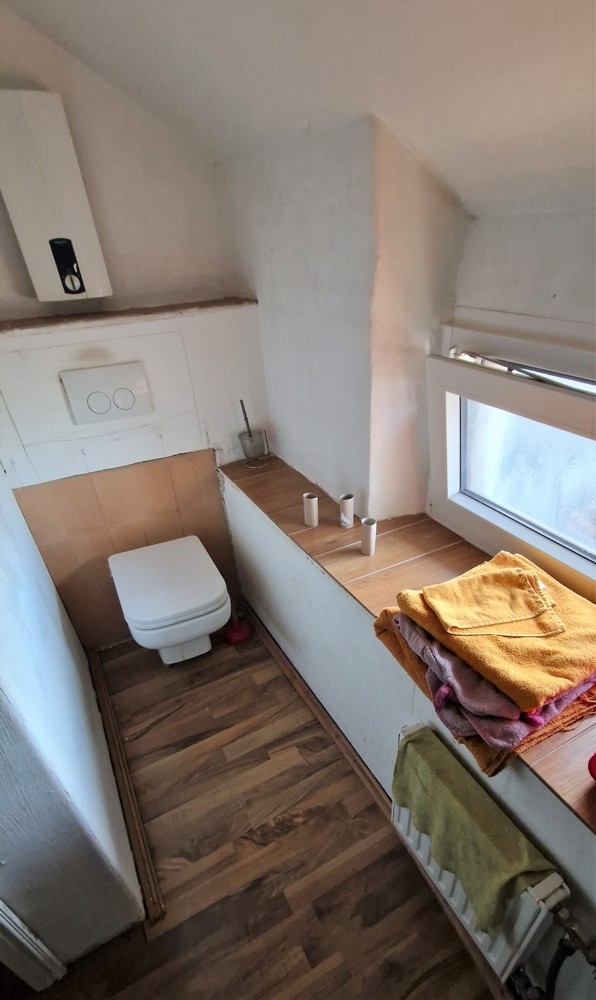 Badezimmer, DG Mehrfamilienhaus Viersen