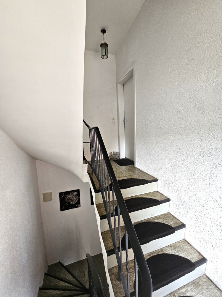 Treppenhaus - OG Mehrfamilienhaus Viersen