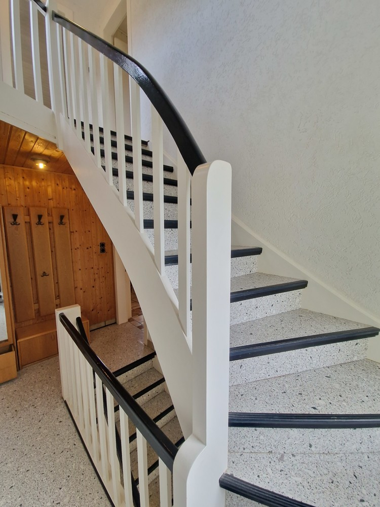 Treppenhaus OG-DG Zweifamilienhaus M�nchengladbach