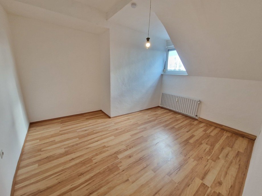 DG rechts, Schlafzimmer Mehrfamilienhaus Viersen