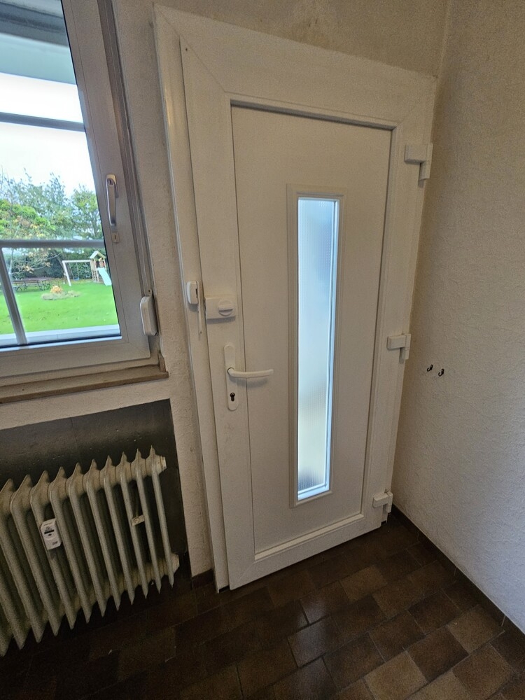 Wohnungst�re Maisonettewohnung Viersen