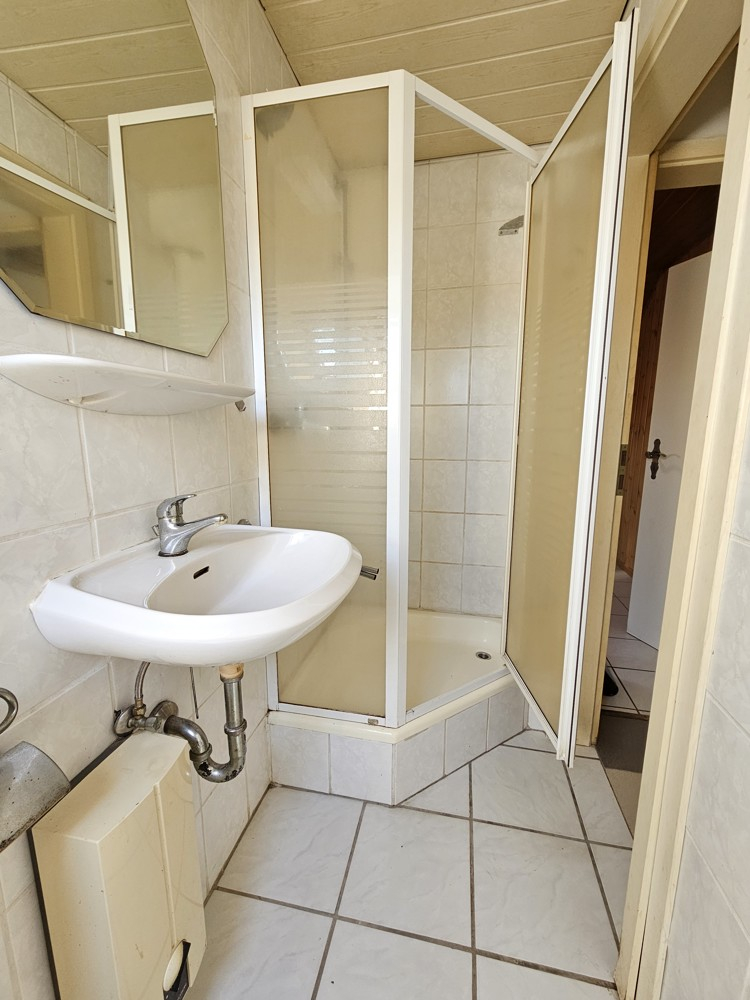 Bad - Dachgeschoss Doppelhaush�lfte Viersen