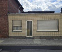 Bild (a95dc0d615563204dbeaf5fd78bf79ef): Solides Dreifamilienhaus mit zus�tzlichem Bungalow in Viersen-D�lken