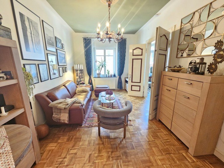 Wohnzimmer Viersen Erdgeschosswohnung Tolle 3-Zimmer Hochparterre-Wohnung mit Gartenanteil im Jugendstilhaus, Viersen-Hoser