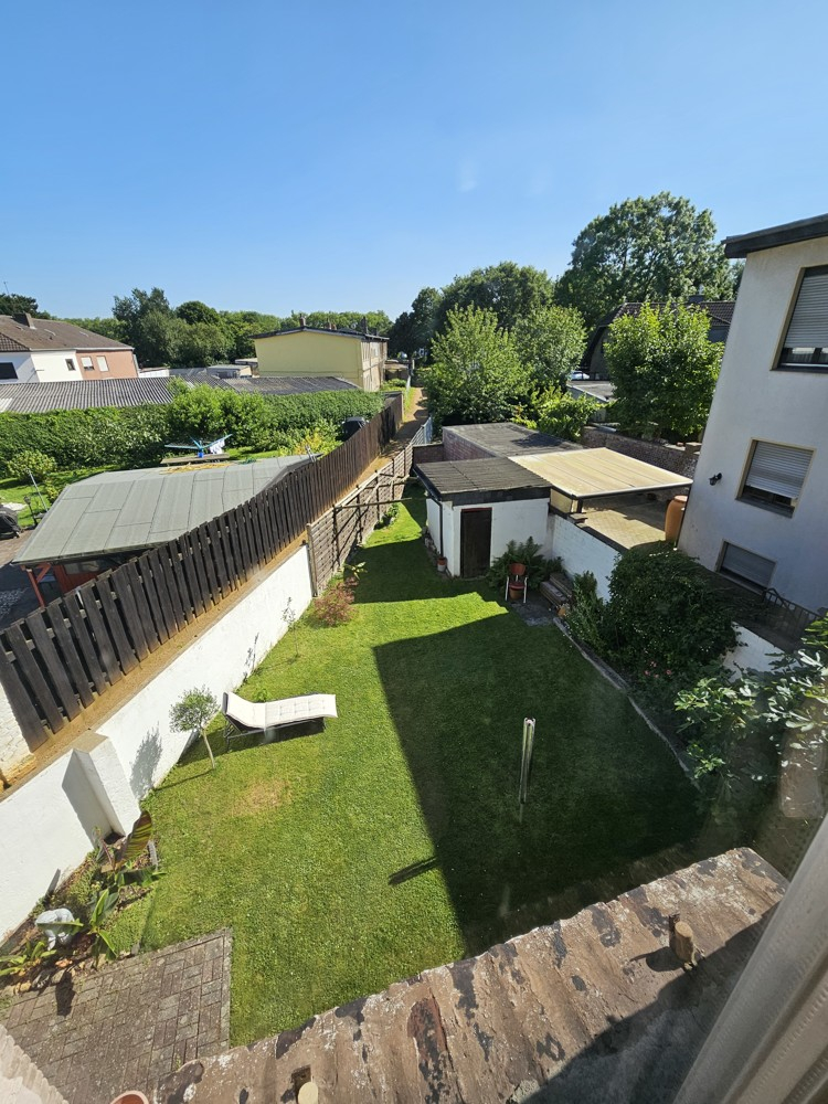 Gemeinschaftsgarten und Gartenanteil Maisonettewohnung Viersen