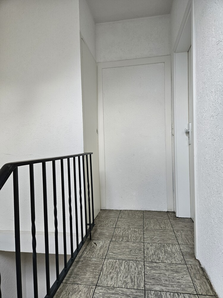 Treppenhaus - DG Mehrfamilienhaus Viersen