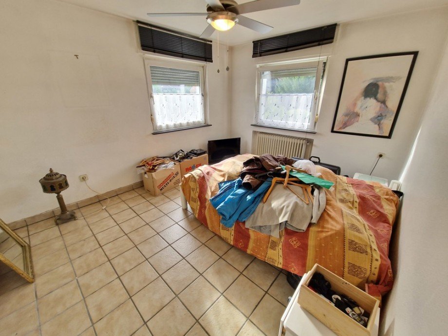 Schlafzimmer OG Zweifamilienhaus M�nchengladbach