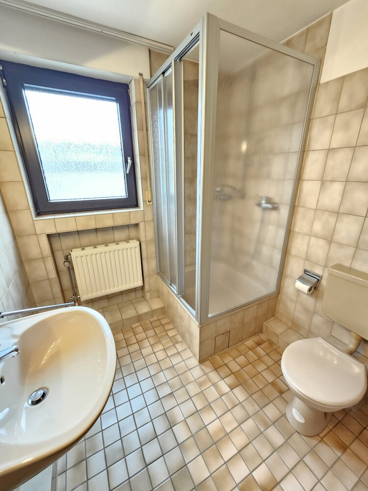 Bad - DG Reihenendhaus M�nchengladbach