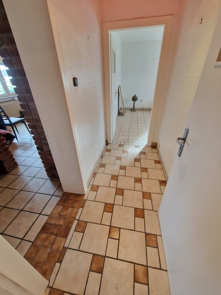 Diele OG Zweifamilienhaus M�nchengladbach