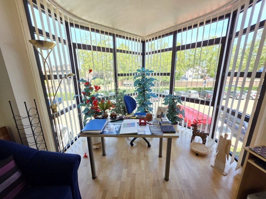 Kinderzimmer/B�ro Etagenwohnung T�nisvorst