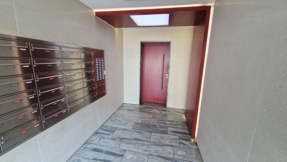 Treppenhauseingang Etagenwohnung Viersen