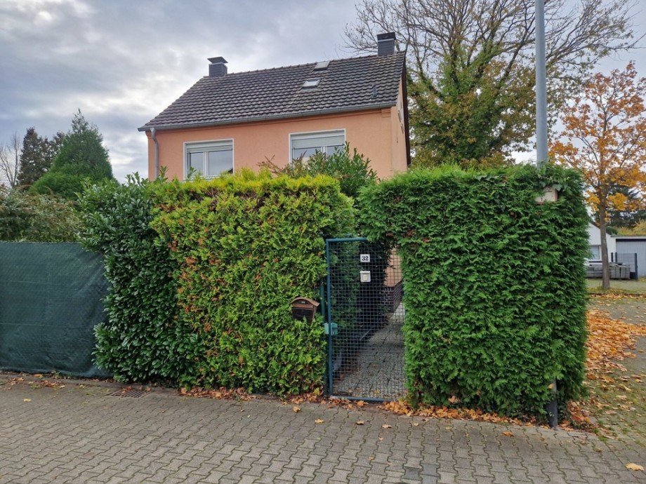 . Zweifamilienhaus M�nchengladbach