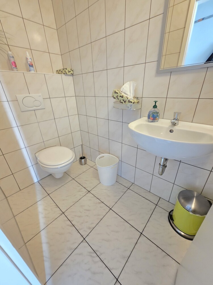 WC B�rofl�che Viersen